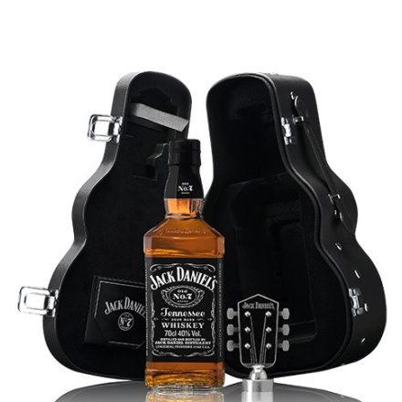 Jack Daniels 0,7 40% Gitár dd.