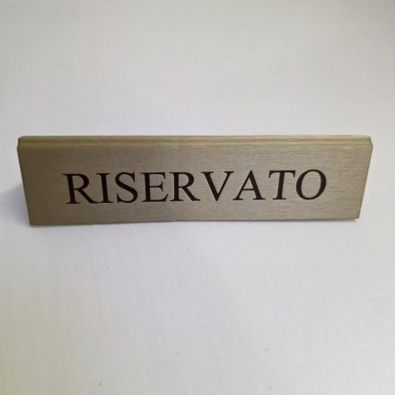 RISERVATO foglalt tábla, arany műbőr, barna felirattal, nagy